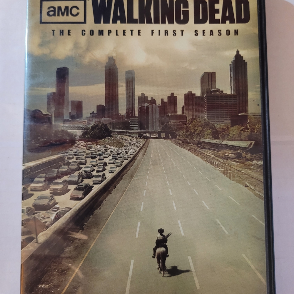 The Walking Dead: The Complete First Season DVD